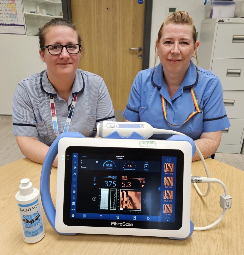 Faye Coite and Beth Featherstone from the community liver team with a fibroscan machine